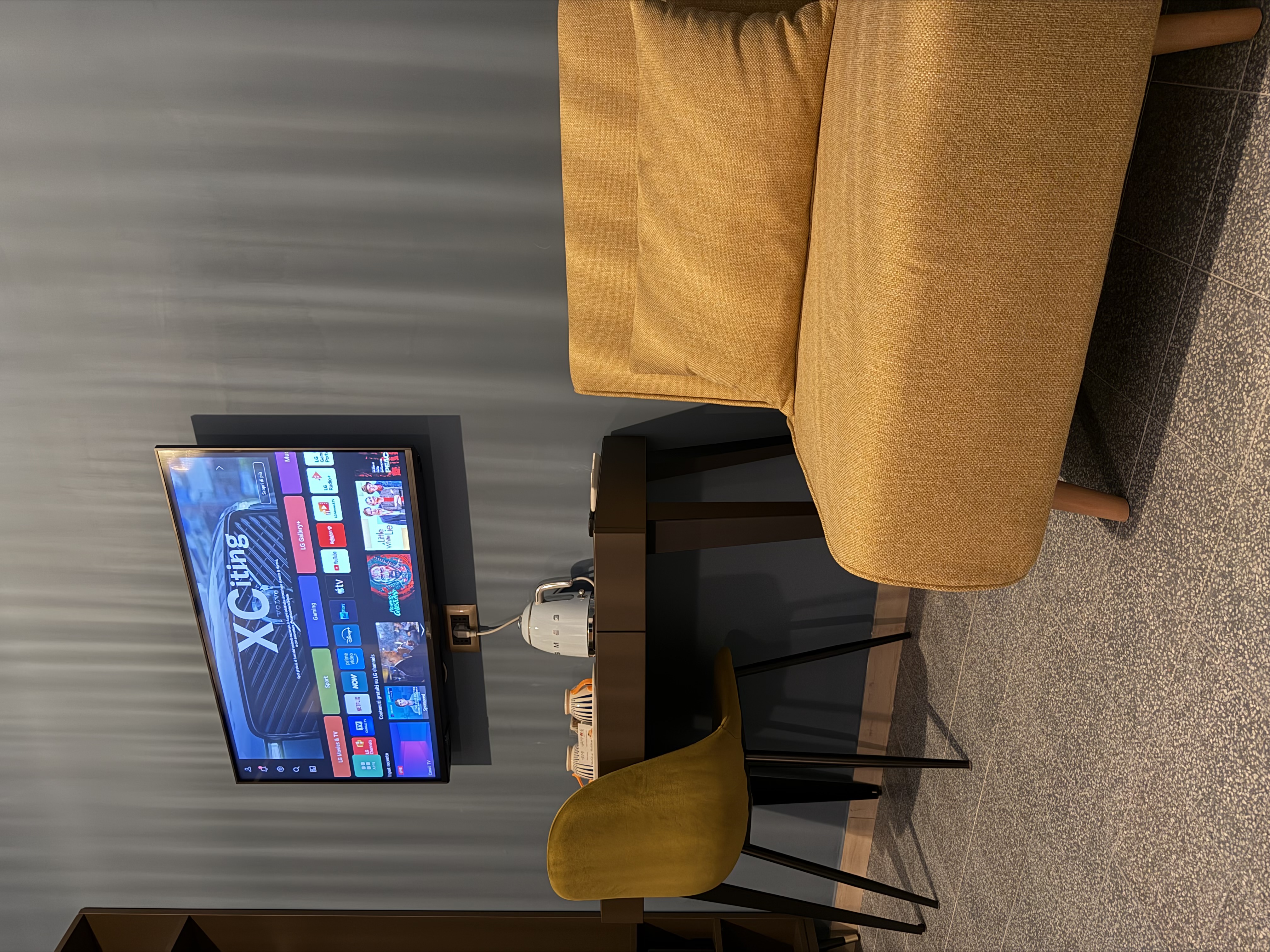 Room Fa